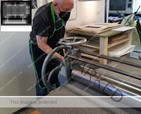 Solarplatte auf Büttenpapier mit einer Druckerpresse drucken