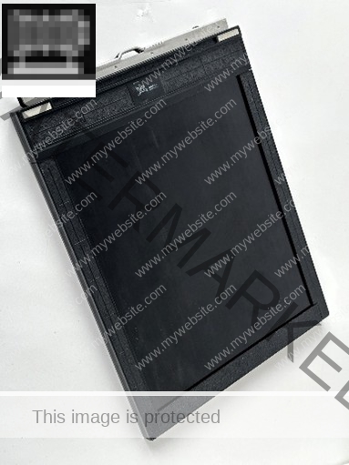 Laden Kassette: Die Glas- oder Metall-platte wird nass im Dunkeln in eine Plan-filmkassette gelegt.